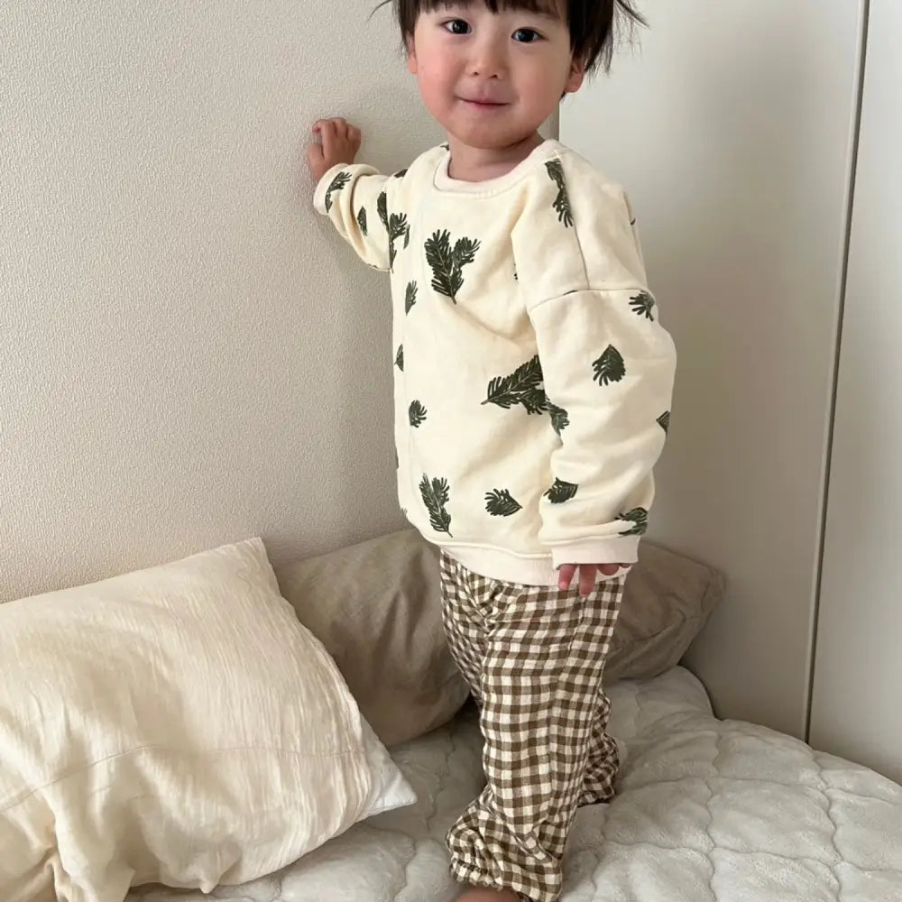 ベビーパンツ ガーゼ素材長ズボン 通気性抜群ボトムス 夏用ベビーボトム 虫よけ対策ズボン あせも予防パンツ 裾ゴム入りズボン 日焼け防止ベビーパンツ ナチュラルカラー子ども服 男女兼用ガーゼパンツ