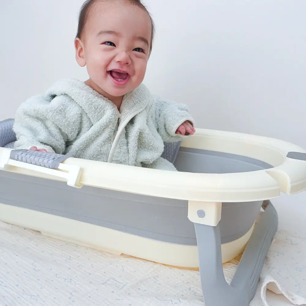 赤ちゃん ベビーバス 折りたたみ 沐浴 省スペース 収納 新生児 クッション ネット チェア ナチュラルカラー グレー ベージュ 水遊び 便利 お風呂 バスタイム 育児 コンパクト 多用途