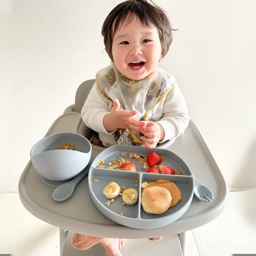 ベビーシリコン食器4点セット - ベビー食器