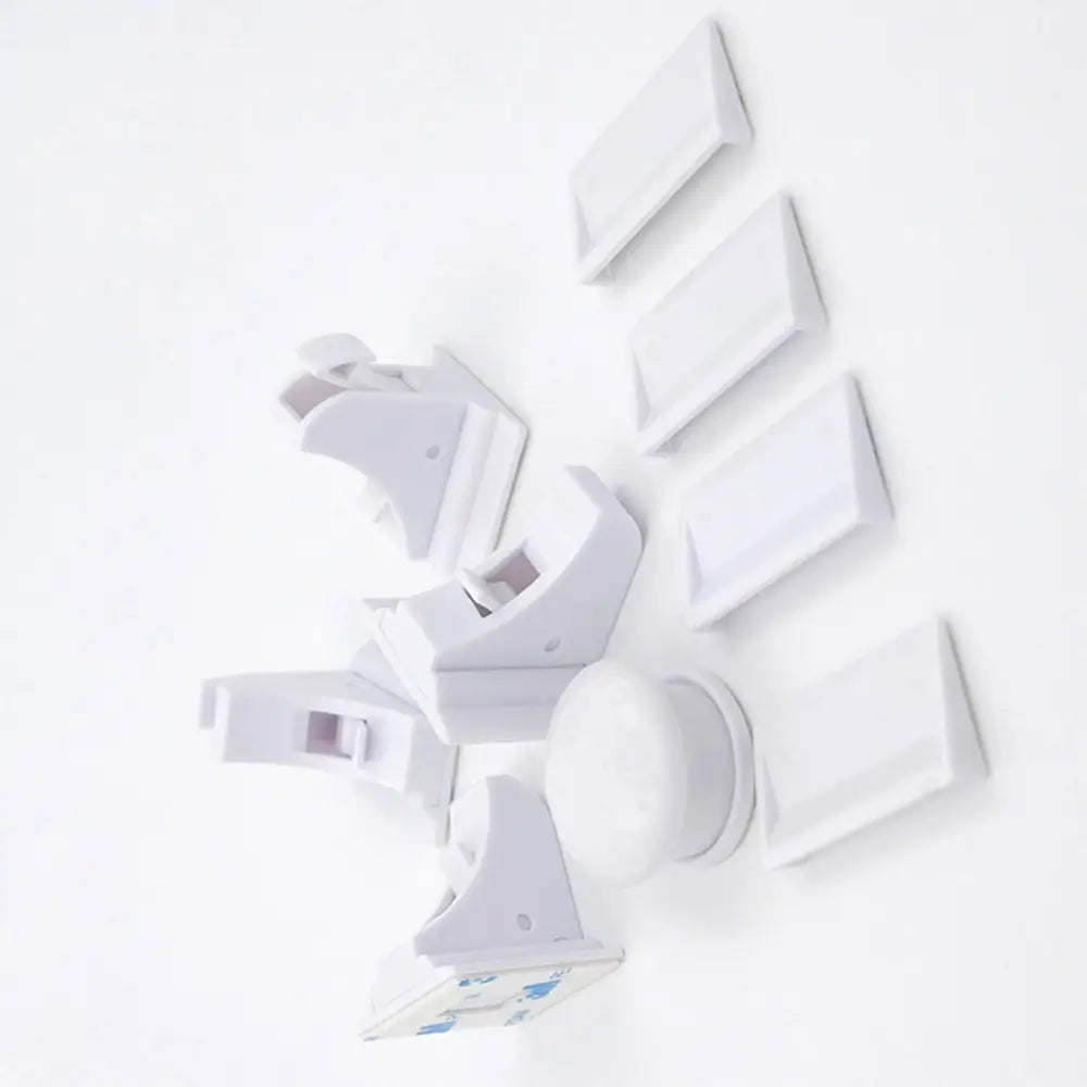 チャイルドロック 引き出し 開閉防止 ベビーガード 赤ちゃん 安全対策 マグネットキー 見えないロック キャビネット 3Mテープ 強力固定 ABS素材 家庭用 事故防止 簡単取り付け 幼児 保護グッズ キッチン収納 セーフティロック