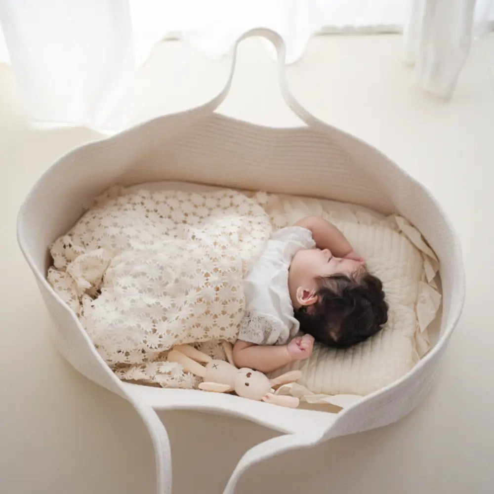 ベビー用クーハン 持ち運び便利 厚手マット付き 新生児 寝具 コットン素材 折りたたみ収納 かわいいデザイン 出産祝い 赤ちゃん 安心設計