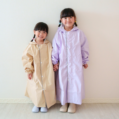 キッズ レインコート ランドセル対応 子供 レインウェア 雨具 防水 通園 通学 小学生 幼稚園 保育園 収納袋付き 反射材 フード付き 透明サンバイザー リュック対応 男の子 女の子 カッパ 撥水 雨の日 おしゃれ
