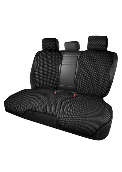 ブラックの後部座席用車用冷感シートカバーを広げた商品画像。後部座席全体を覆うワイドサイズ