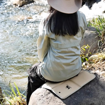 アウトドアクッション 軽量 折り畳み 収納便利 防水 撥水 汚れに強い 持ち運び簡単 ピクニック キャンプ 座り心地快適