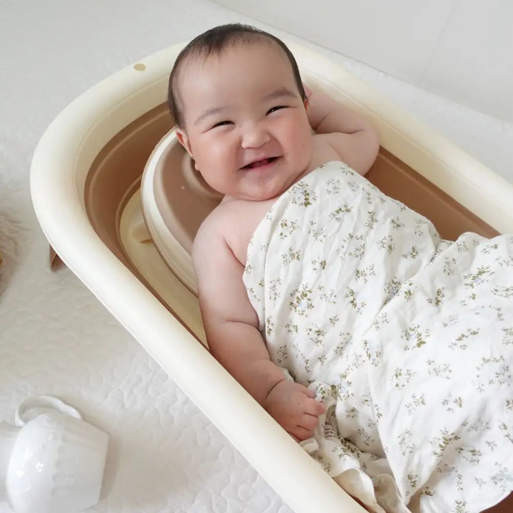 赤ちゃん　ベビーバス　折りたたみ　沐浴　省スペース　収納　新生児　クッション　ネット　チェア　ナチュラルカラー　グレー　ベージュ　水遊び　便利　お風呂　バスタイム　育児　コンパクト　多用途