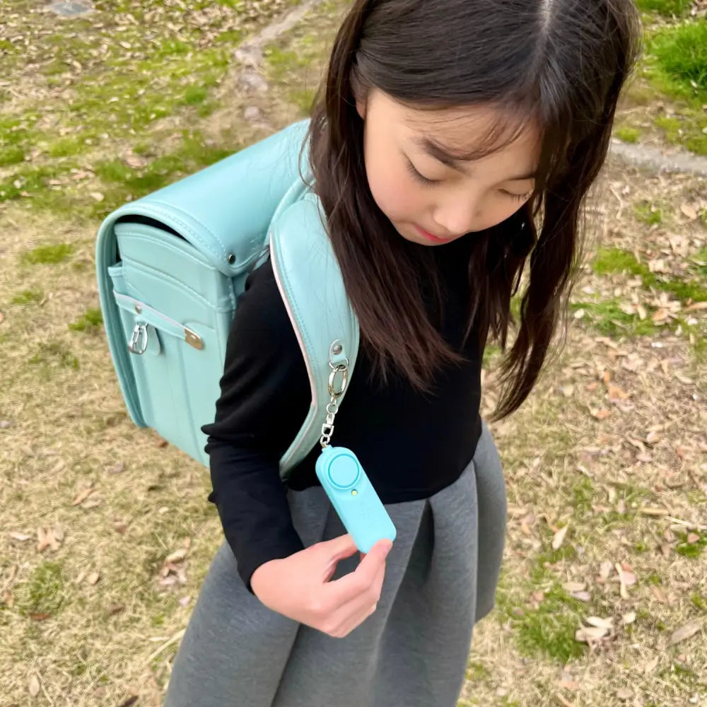 防犯ブザー 小学生 子供 ランドセル 大音量  ledライト付き ドライバー付き 入学祝い 超小型 通学 