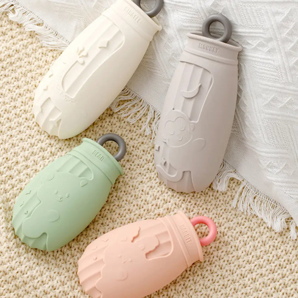 湯たんぽ　電子レンジ対応湯たんぽ　繰り返し使える湯たんぽ　おしゃれ湯たんぽ　生理痛対策グッズ　冷え性対策アイテム　保温冷却両用ボトル　ニットカバー付き湯たんぽ　アウトドア防寒グッズ　一年中使える湯たんぽ