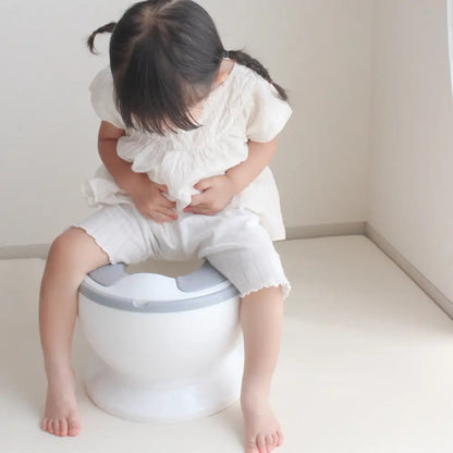 子ども用トイレ　トイレトレーニングおまる　リアルデザインおまる　トイレ練習玩具　こどもトイレしつけ　フタ付きおまる　流水音付きトイレおもちゃ　滑り止め付きベビートイレ　取り外し可能おまるポット　やわらか便座おまる