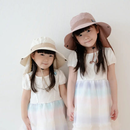 紫外線対策 UVカット99.9% UPF50+ 子供用帽子 広いつば 日よけフラップ 接触冷感 メッシュ通気 サイズ調整可能 あご紐付き 風対策 ノンホルマリン 安心素材 快適な被り心地