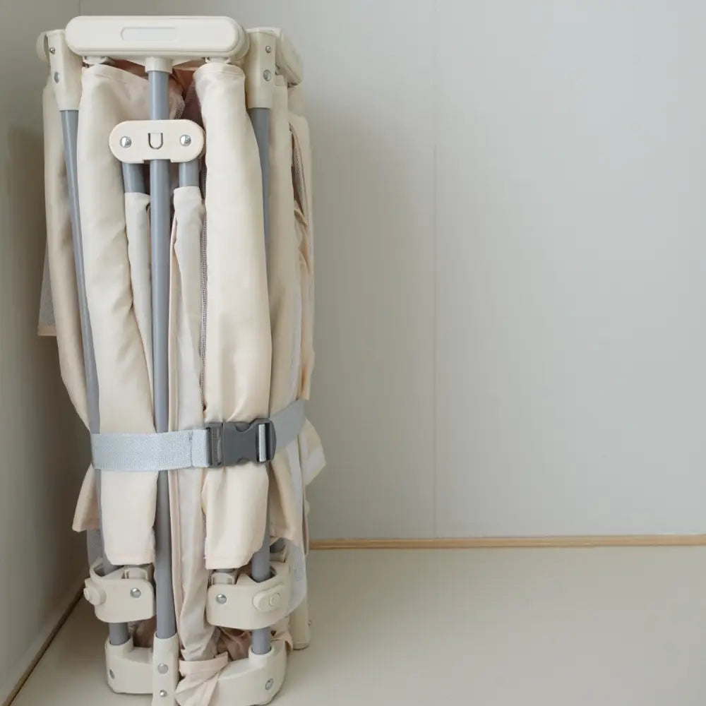 ベビーサークル メッシュガード クッション付き 安全設計 ドア付き プレイヤード 通気性抜群 高さ調整可能 子供部屋 室内遊び 収納ポケット