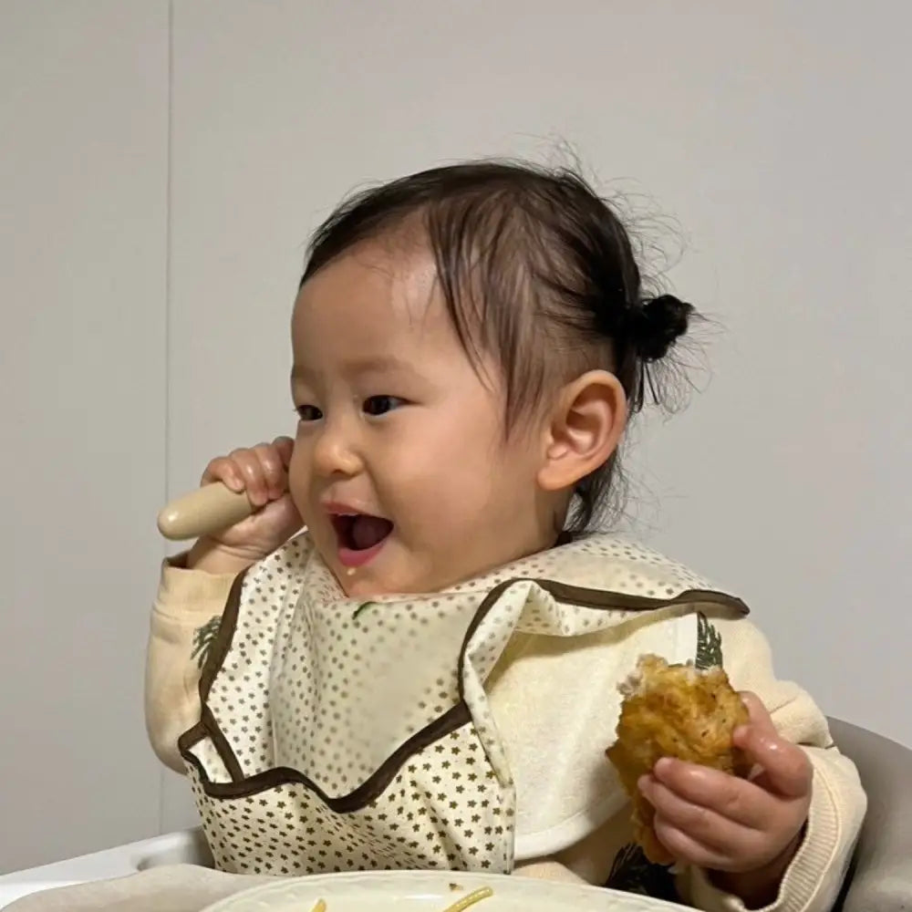 お食事エプロン 袖なしベビービブ 手づかみ食べ ポケット付きエプロン 防水素材 赤ちゃん用スタイ 離乳食準備 洗濯簡単  出産祝い