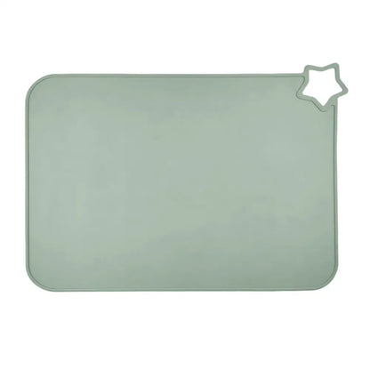 ランチョンマット　シリコン　ランチマット　給食　小学校　幼稚園　保育園　お食事　ベビー　キッズ　食洗器対応　洗える　海外　北欧デザイン　ランチョンマット　カラフル　撥水　出産祝い　おしゃれ　かわいい　吸着マット　送料無料　無地　シンプル　ニュアンスカラー　アースカラー