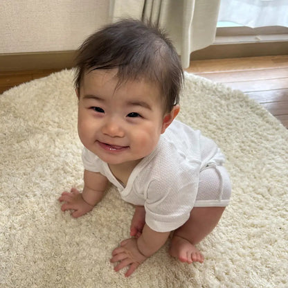 コンビ肌着 ベビー肌着 綿100％ 新生児 赤ちゃん 下着 3枚セット フライス メッシュ 外縫い仕様 肌に優しい 通気性 保温性 伸縮性 出産祝い ギフト 個包装 オーガンジー袋 スナップボタン 使いやすい 洗い替え用 ベビー用品